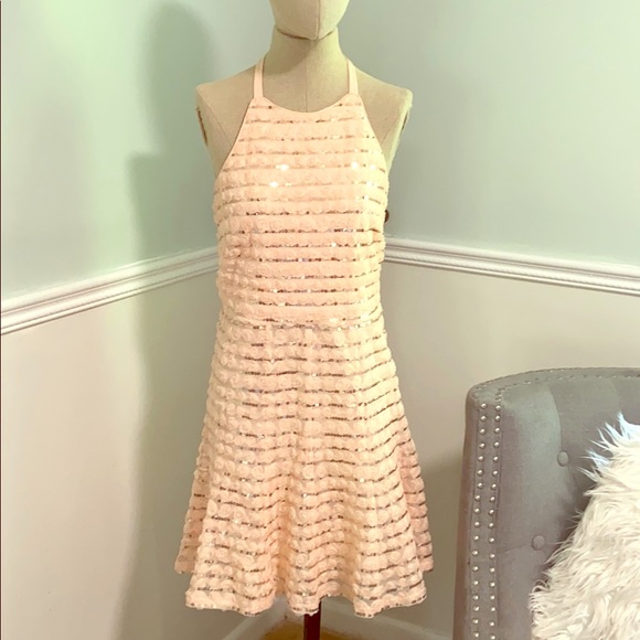 Blush sequined dress - Picture 1 of 4